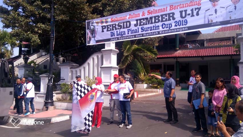 Temui U-17 Persid Jember, Faida Ingatkan Gembira dan Sportivitas