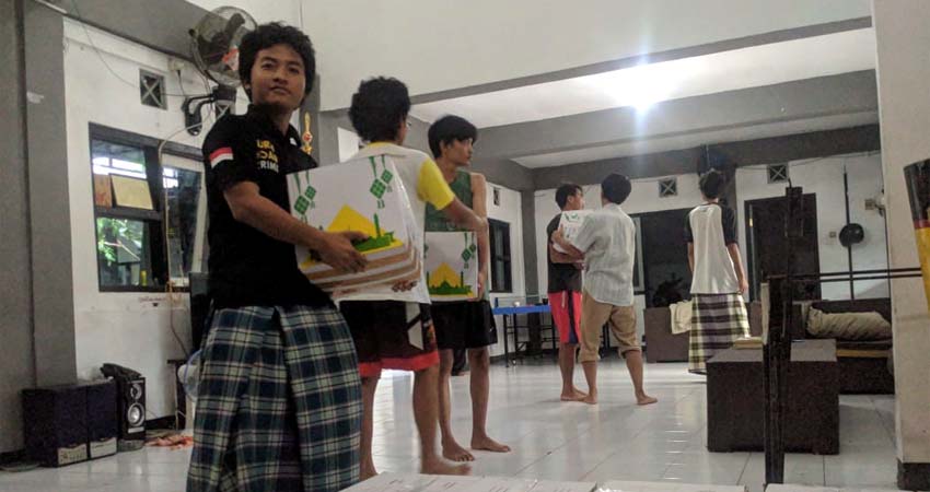 Mahasiwa Jember di Jogjakarta, Terima Bantuan Faida