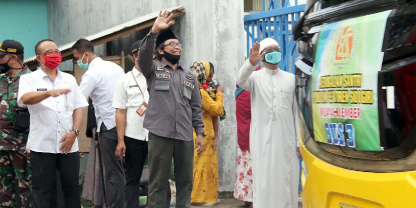 Wabup Jember Lepas 202 Santri Sidogiri Balik Ponpes