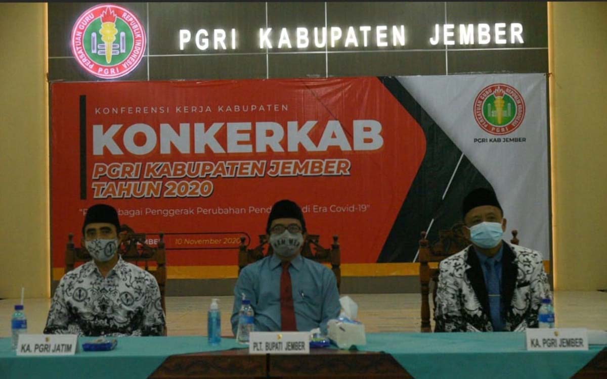 Konkerkab PGRI Dibuka Plt Bupati Jember