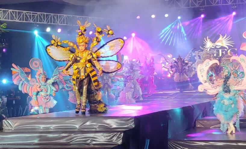 Usung Tema Virtue Fantasy, Bupati Hendy Hadiri Pembukaan Jember Fashion Carnaval