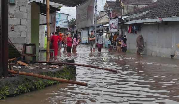 Ratusan Rumah di Wilayah Perkotaan di Jember Terendam Air