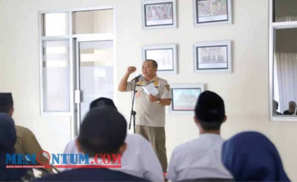 Gelar J-Berbagi, Bupati Hendy Cek Harga Bahan Pokok Penting Jelang Lebaran di Sumbersari