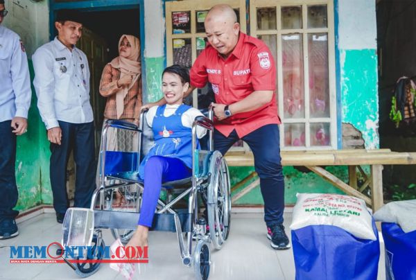 Hari Kedua J-Berbagi, Bupati Hendy Kunjungi dan Berbagi di Rumah Lansia dan Disabilitas